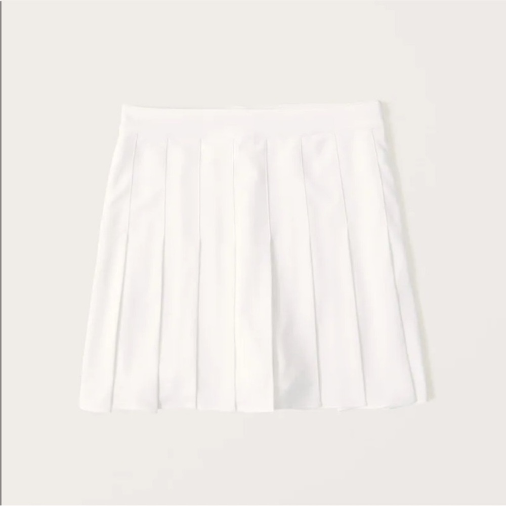 Abercrombie & Fitch Pleated Mini Skort